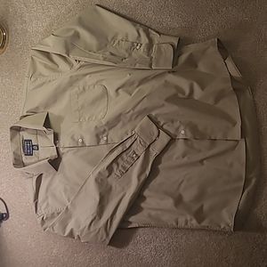 Men's dress shirt tan Alexander Julian 16-16 1/2, 34/35